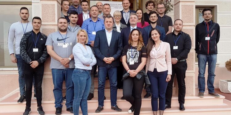 KOMPAS REGIONALNI KURS O OBRAZOVANJU MLADIH ZA LJUDSKA PRAVA