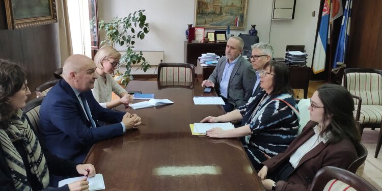 Savezni sekretar EKS Ester Linč u poseti SSSS