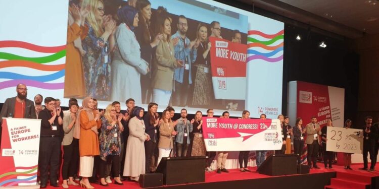 MLADI NA 14. KONGRESU EVROPSKE KONFEDERACIJE SINDIKATA