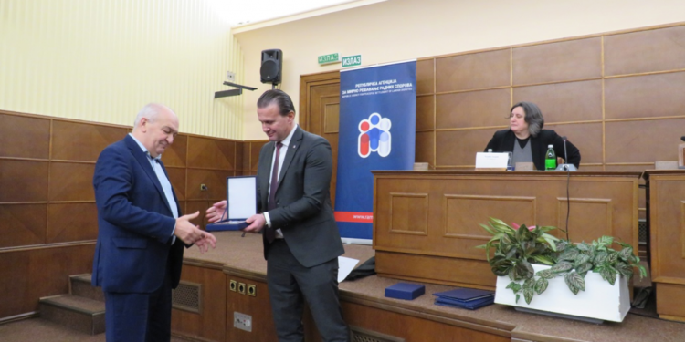 ORBOVIĆ DOBITNIK PLAKETE ZA DOPRINOS RAZVOJU MIRNOG REŠAVANJA RADNIH SPOROVA