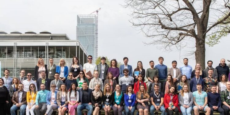 EVROPSKA AKADEMIJA ZA MLADE O BUDUĆNOSTI RADA