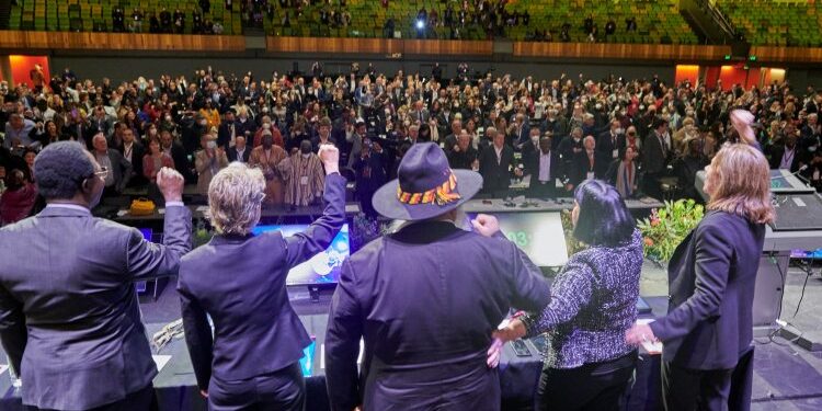 Preko 1.000 sindikalaca koji predstavljaju oko 200 miliona radnika iz više od 130 država okupilo se u Australiji na globalnom radničkom parlamentu