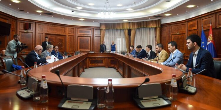 Brnabić obećala: 2025. prosečna penzija najmanje 50 odsto prosečne zarade