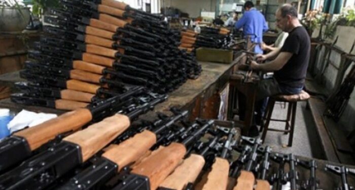 Zastava oružje: Zbog hladnoće u pogonu obustavljen rad