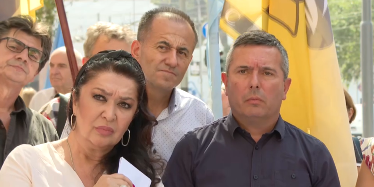 Prosvetni sindikati najavili za 16. septembar obustavu rada i proteste po svim gradovima