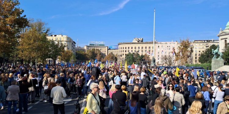 Protest prosvetnih radnika:Postojimo i zaslužujemo dostojanstvo!