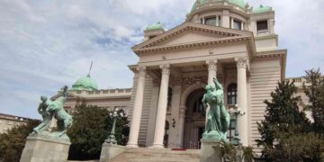 Sindikat: Za povlačenje iz skupštinske procedure zakonskog predloga u vezi stranih fakulteta