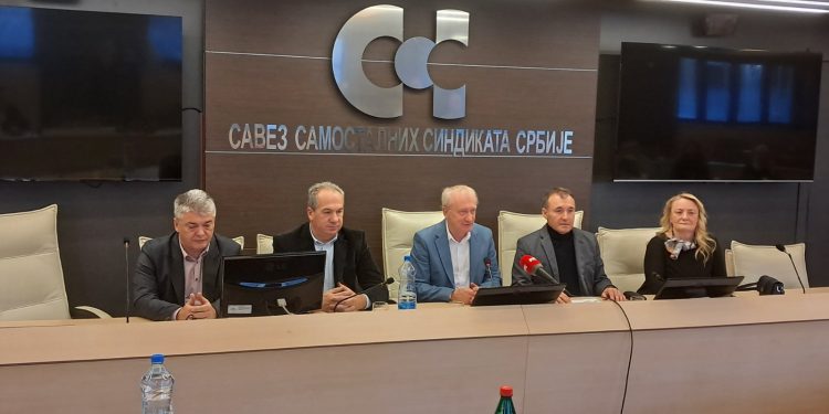 Mihajlović: Iduća godina puna izazova i neizvesnosti, pomoć medija od velikog značaja