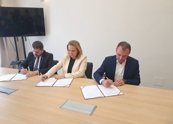 Potpisan PKU za zaposlene u jedinicama lokalne samouprave